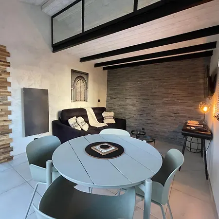 Appartement Cosy Au Bord Du Avec Terrasse Privée *